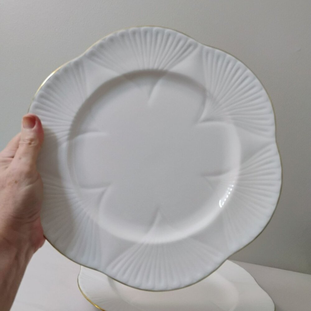 Vintage Shelley Regency White Dinner Plates Set of 2 Gold Trim England 1940s - Picture 7 of 8